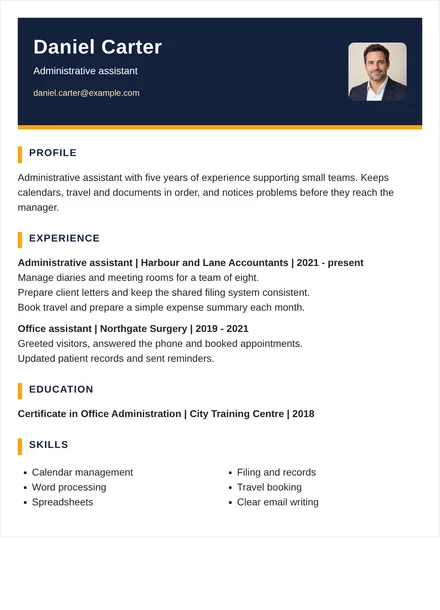 Administrative assistant - Duo tone Layout
