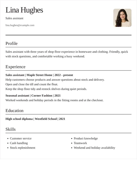 Retail sales assistant - Editorial Layout