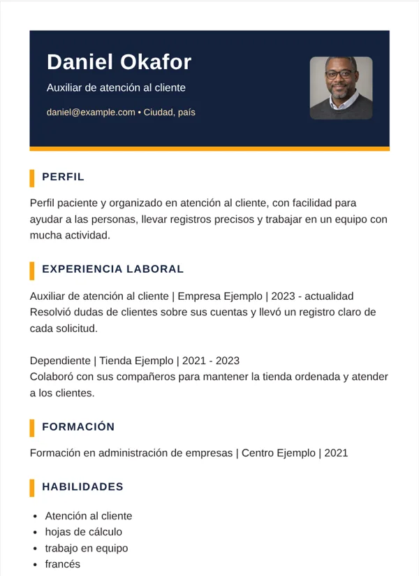 Dos tonos diseño de CV con datos de ejemplo ficticios